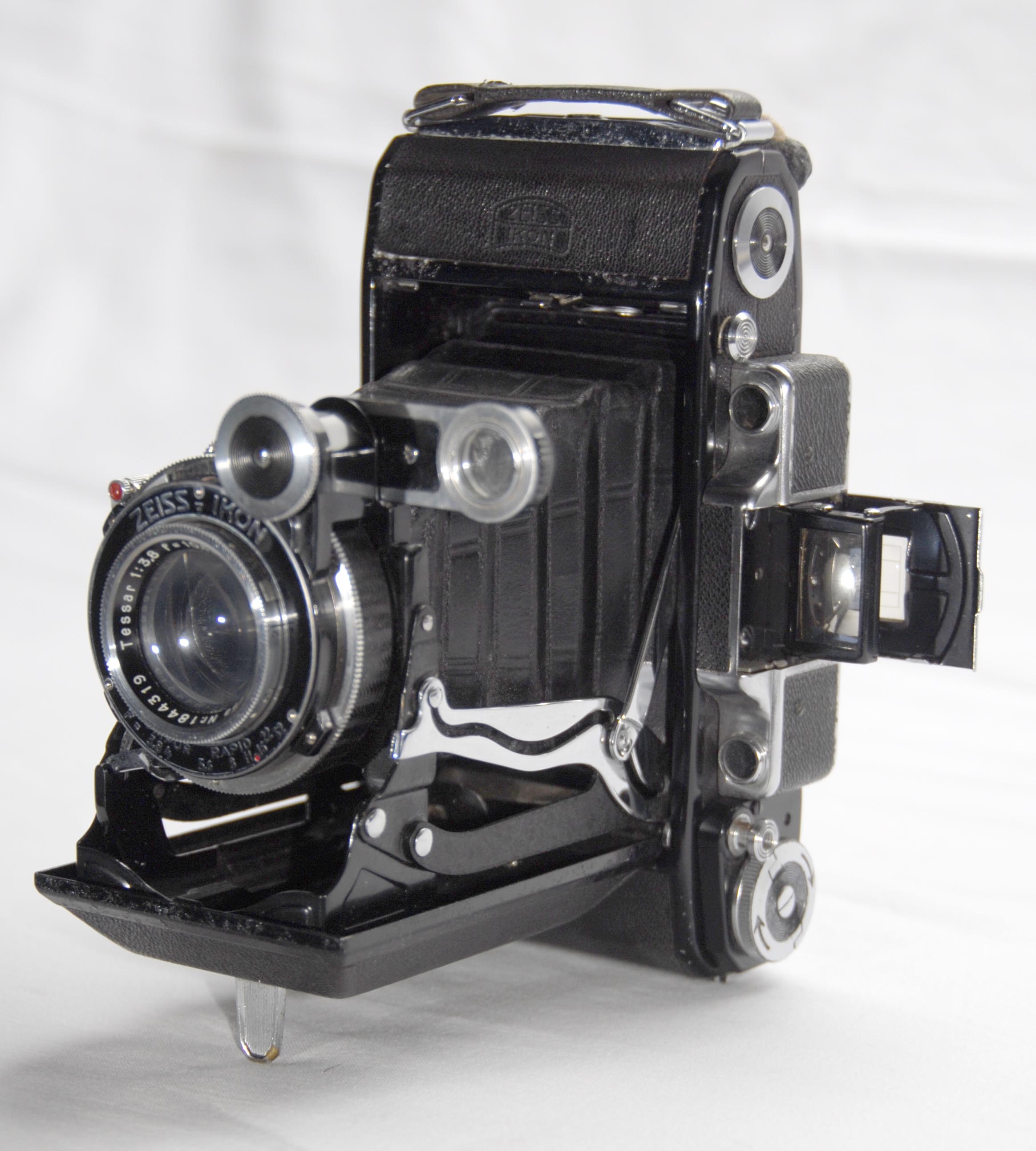 ZEISS IKON SUPER IKONTA C 531/2